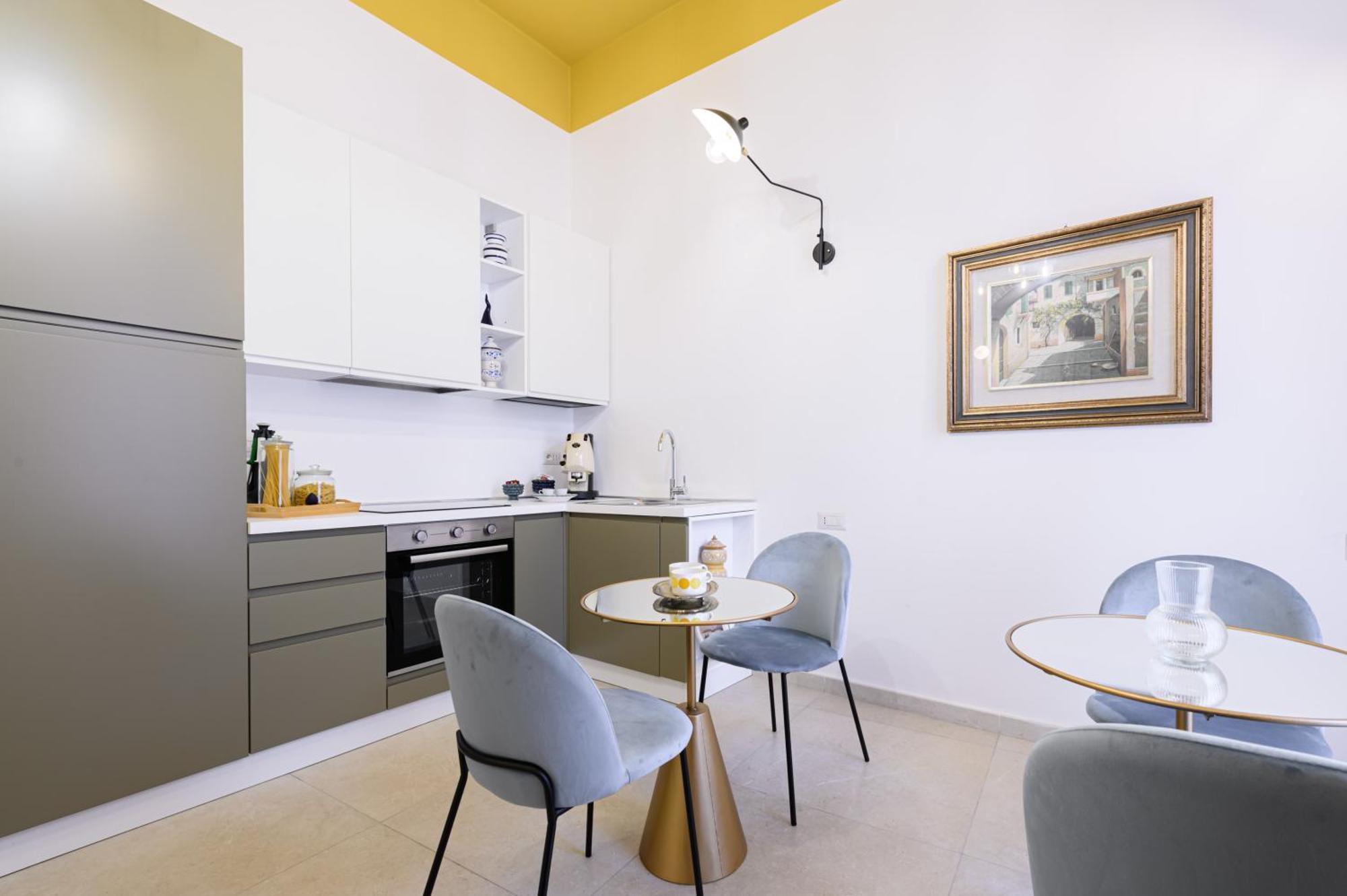 Into Mann Hotel Naples Luaran gambar