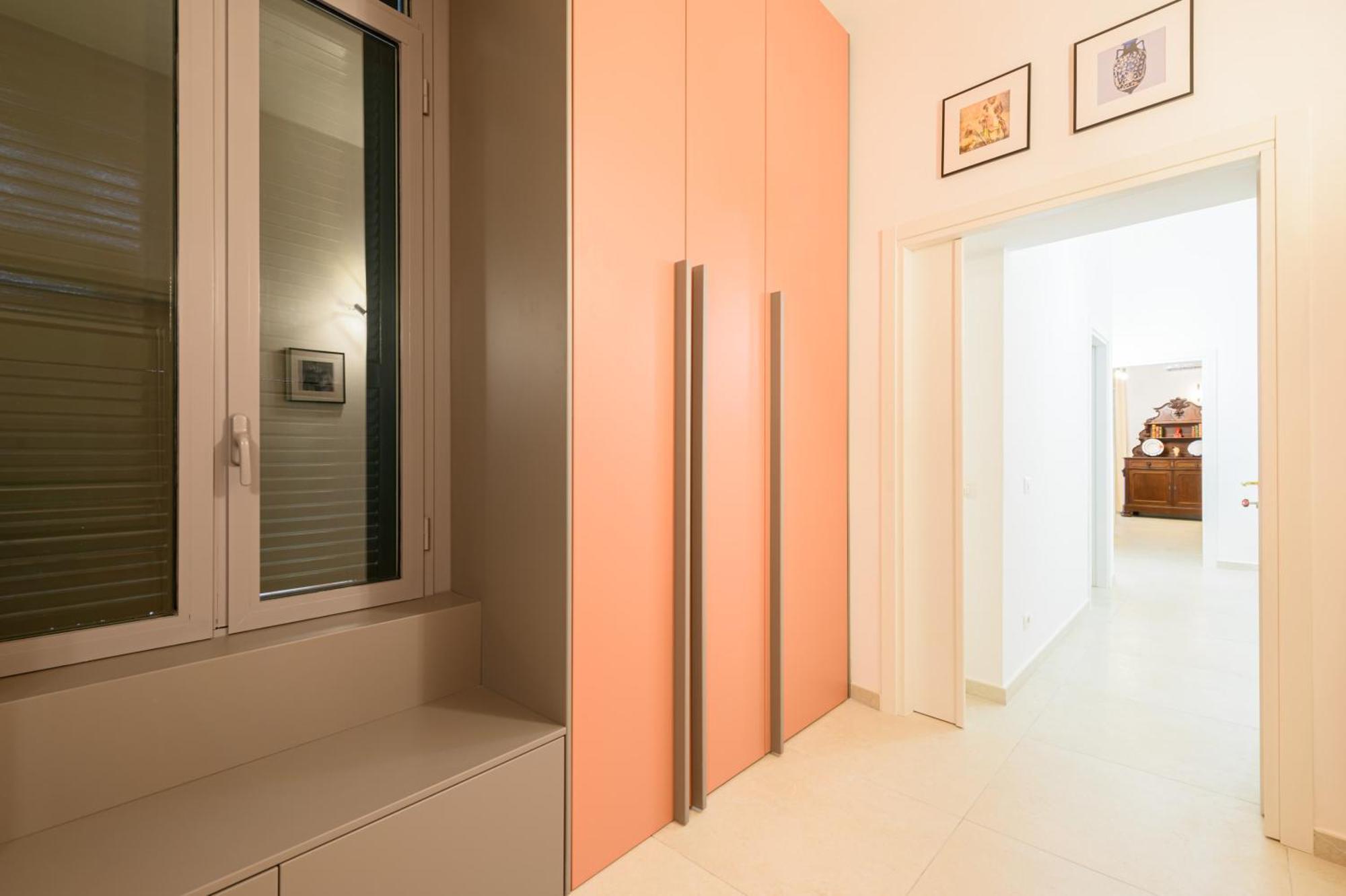 Into Mann Hotel Naples Luaran gambar